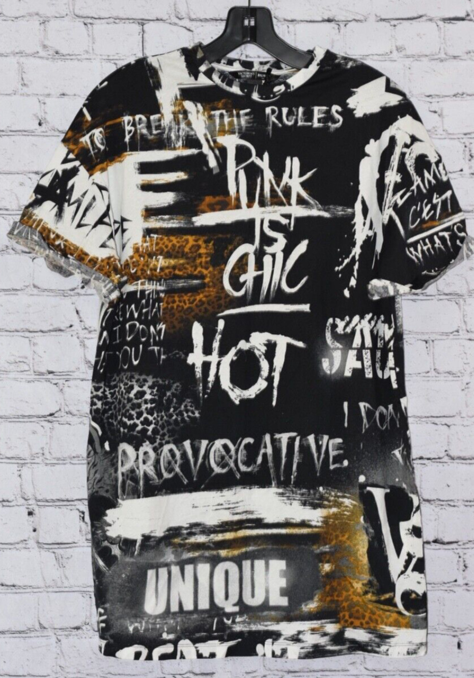 Victoria's Secret X Balmain Graphic Graffiti Oversized T-Shirt Runway 2017 S NWT